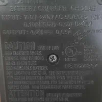 شارژر باطری دوربین کنون|دوربین عکاسی و فیلم‌برداری|تهران, مشیریه|دیوار