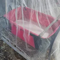 تخت و گهواره نوزاد