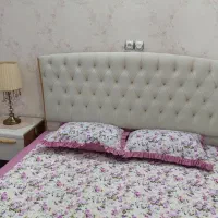 سرویس خواب  در حد نو و بسیار تمیز|تخت و سرویس خواب|قم, دروازه قلعه|دیوار