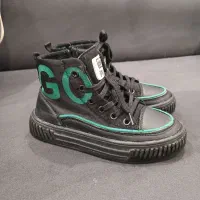 کفش کودک. کفش بچه‌ گانه. بوت