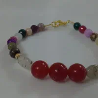 دستبند هفت چاکراه همراه مهره عقیق اصل