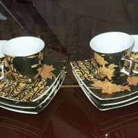 یه دست قهوه خوری