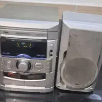 ضبط،ال جی به همراه یک باند سه سی دی خور