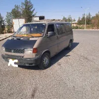 ون فولکس تی فور