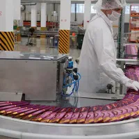 استخدام خانم و آقا در کارخانه شکلات و قهوه تک آبا