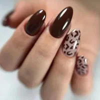 کاشت تخصصی ناخن با تخفیف50٪ استثنایی