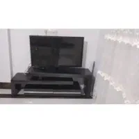 تلویزیون ۴۲ اینج