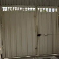 درب آهنی حیاط