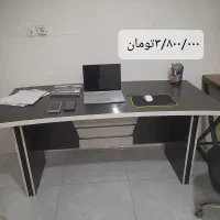 میز کامپیوتر و تحریر