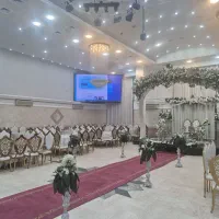 تالار بزرگ امیر  ظرفیت ۹۰۰نفر تالار کوچک  ۱۴۰نفر