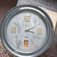 این ساعت رو تازه ۱ ماهه خریدم کاملا تازه