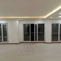 آجودانیه ۱۲۰ متر