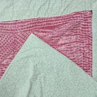 لاحاف عروس نونومرواریددوخته شده کاردسته|رختخواب، بالش، پتو|قم, شهرک مهدیه (مدرس)|دیوار