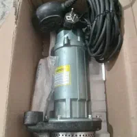 پمپ کف کش به همراه ۲۰ متر شلنگ