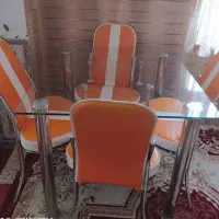 یه عدد میز ناهار خوری سالم