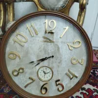 ساعت دیواری