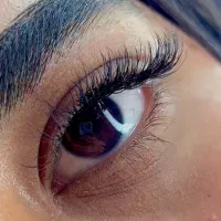 اکستنشن مژه لیفت ابرو کاشت مژه