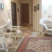 شهرک نادری پیلوت با سه و نیم طبقه مسکونی