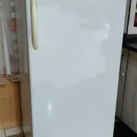 یخچال مارک روشن