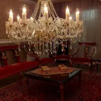 سه عدد لوستر قدیمی و انتیک تراش|لوستر و چراغ آویز|تهران, بوستان ولایت|دیوار