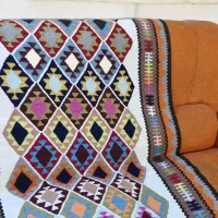 گلیم زیبای سنتی