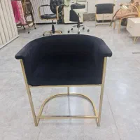 فروش تعدادی از لوازم سالن زیبایی