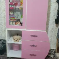 تخت خواب وکمد