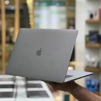 مک بوک پرو ۲۰۱۸ 15 اینچ i7 رم ۳۲ (تک سایار)|رایانه همراه|تبریز, |دیوار