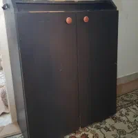 جاکفشی دور قهوه ای
