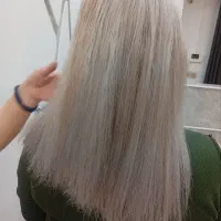 خدمات رنگ مو کاشت ناخن