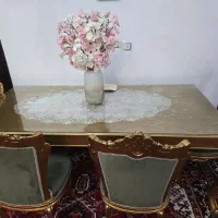 میز و صندلی