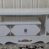 زیر تلویزیون