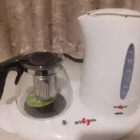 چایی سازدارای دکمه گرمکن میباشد.