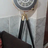 ساعت ایستاده