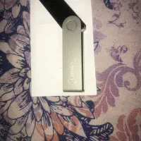 ولت لجر نانو ایکسwallet ledger nano x 6th gen
