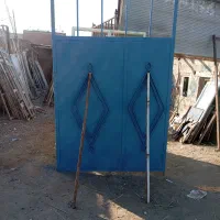 درب سه و نیم متر