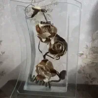 گل مصنوعی باگلدون شیشه ای