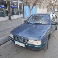 سواری پژو ۴۰۵
