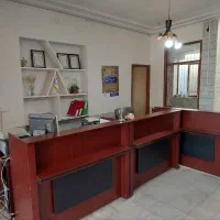 فروش فوری میز و صندلی محصلی و کنفرانس و میز اداری