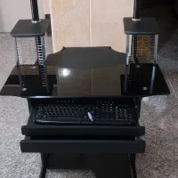 میز کامپیوتر