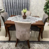 میز نهار خوری چهار نفره