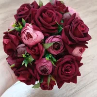 دسته رز و پیونی کرایه