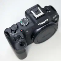 کنون Canon R8 کم کارکرد|دوربین عکاسی و فیلمبرداری|تهران, فردوسی|دیوار