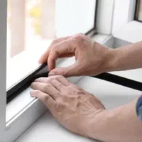 کلیه تعمیرات و رگلاژ پنجره و درب upvc دوجداره|خدمات پیشه و مهارت|پرند, فاز ۴|دیوار
