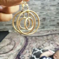 گوشواره اویز 200 بالای تابلو