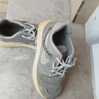 کفش  راحتی زنانه در حد نو سایز 37