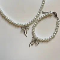 گردنبند و دستبند مروارید