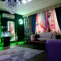 سوئیت شیک و تمیزvip پشت موجهای آبی اندیشه