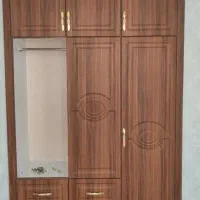 در کمد دیواری ممبران