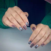 کاشت ناخن حرفه ای|خدمات آرایشگری و زیبایی|محمدیه-قزوین, |دیوار